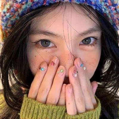 红唇