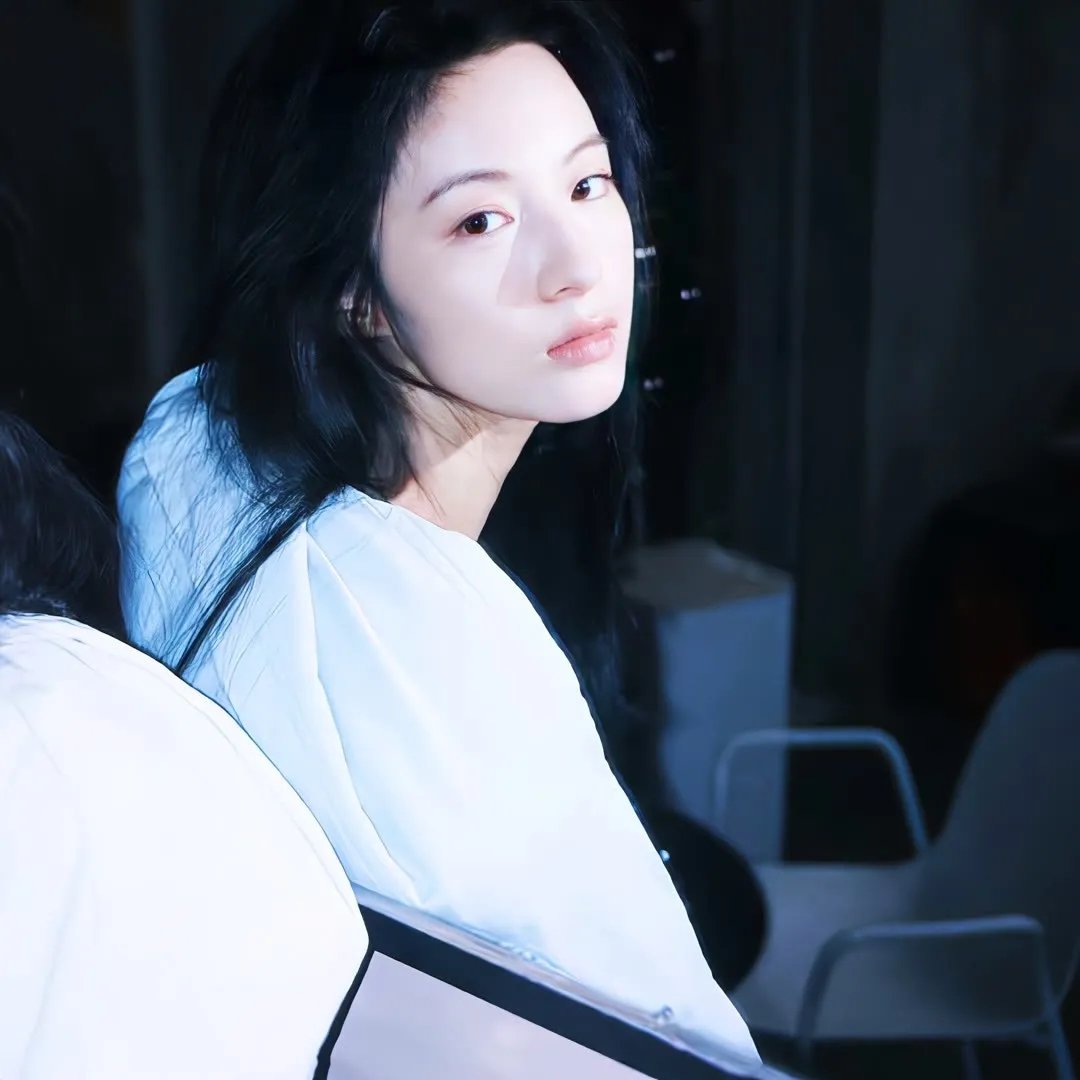 与巨兽对抗